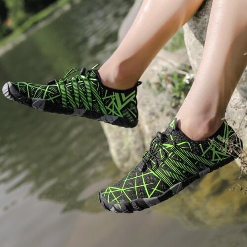 Summer Water Shoes Men Women Plus Size Aqua Shoes Unisex Breathable Barefoot Quick Dry Beach Outdoor Swimming Sneakers Man Woman