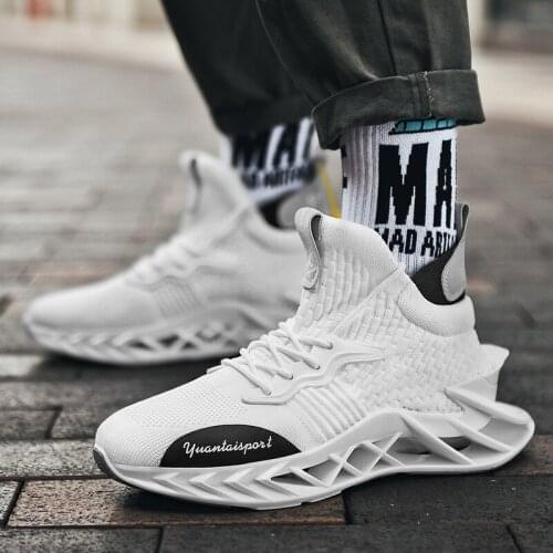 Large size new fashion outdoor casual basketball running mens shoes high help knife sole socks shoes tide mens must-haves