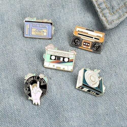 Old School Rock Until Dead Enamel Pins Vinyl Disc Player Music Tape Cassette Brooches Bag Button Badge Jewelry Gift for Friends