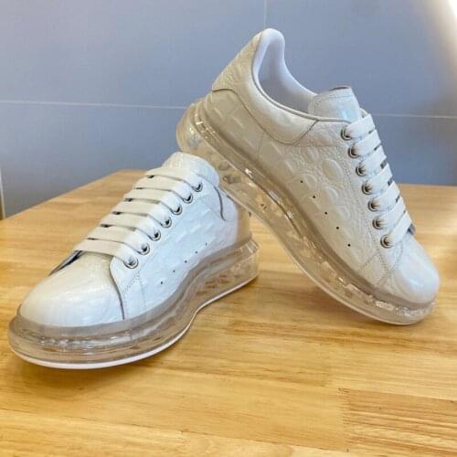 Luxury design 2021 thick heel shoes-fashion leather sports leisure training womens shoes for men and women