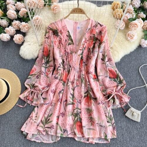 New Summer Women Sexy V-Neck Slim Short Beach Dress ins Vacation Style Sweet Flowers Print Pink Chiffon Dress