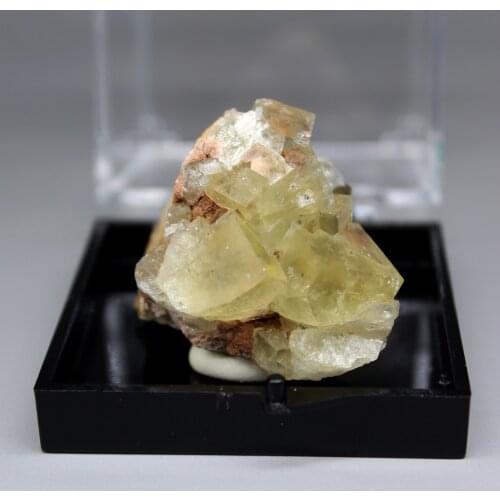 100% Natural Rare yellow fluorite Cluster mineral specimens Stones and crystals Healing crystal send box box size 5.2 cm