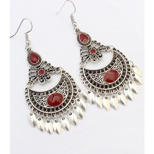 Fashion hollow crescent earrings female retro ethnic dangle earrings ancient Tibetan silver leaf earrings party accessories