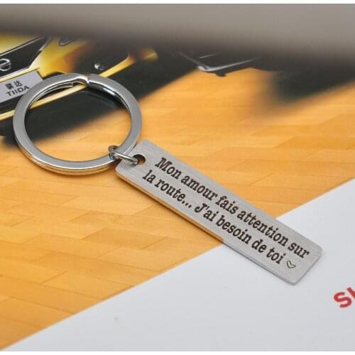 Metal French Language Keychain Engrave Mon Amour Fais Attention Sur La Route Bag Charms Jewerly Keyrings Husband Gift
