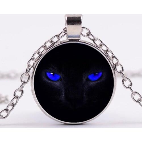 Handmade New Retro Exquisite Accessories Alloy Glass Blue Eyes Black Cat Time Pendant Necklace Family Photo Private Custom