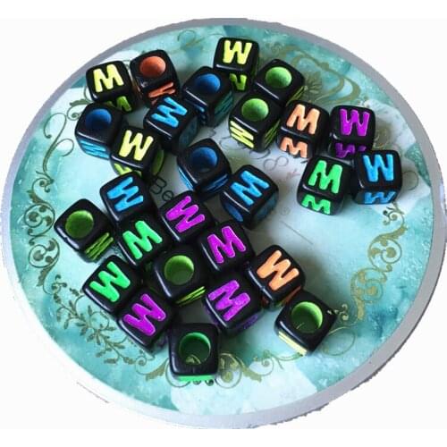 Mini Order 100pcs 7*7mm Black with None COlors Single Initial W Printing Alphabet Jewelry Beads Ornament Accessories Letter Bead