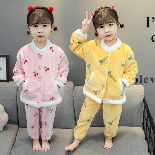 2020 Autumn and Winter New Fashion Childrens Flannel Pajamas Thickened Warmth Girl Baby Cute Cartoon Carrot Home Service Suit