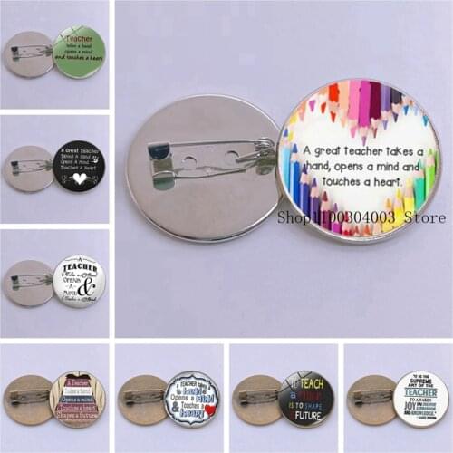 Weiwancheng Brooches