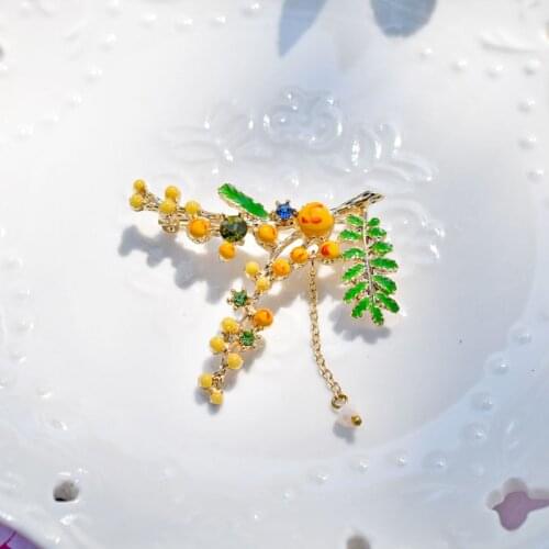 Simple Elegant Fruits Branch Brooches For Women Cute Jewelry Accessories Enamel Glaze Fashion Pins Female Girl Gift