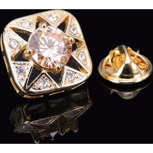Luxury light luxury style high grade crystal gold hollow Brooch mens Lapel Pin clothing collar backpack badge jewelry