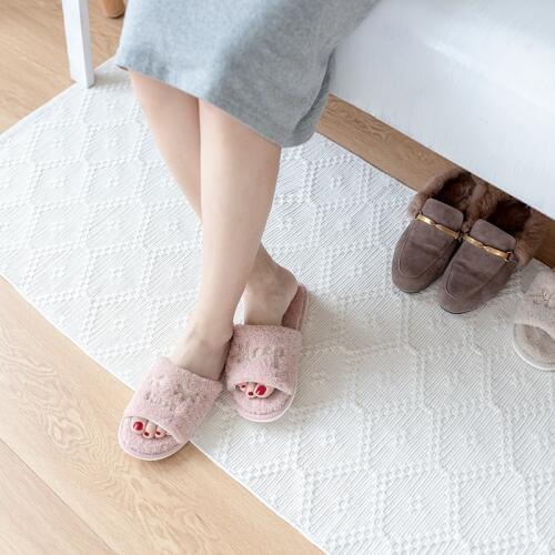 White Handmade Woven Rug 100% Cotton Carpet Machine Washable Durable Rugs Floor Mat for Bedroom/Kitchen/Hallway/Livingroom/Kids