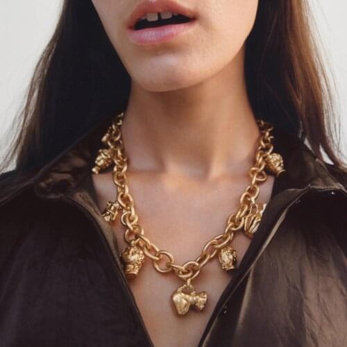 Best Lady New Vintage ZA Vase Face Necklaces for Women Trendy Cute Chain Metal Link Necklaces Jewelry Party Show Gold Color Gift