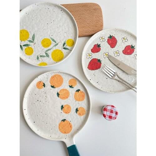 Hand painted 9-inch pizza plate dessert plate strawberry plate round steak plate handle Nordic flat plate underglaze color