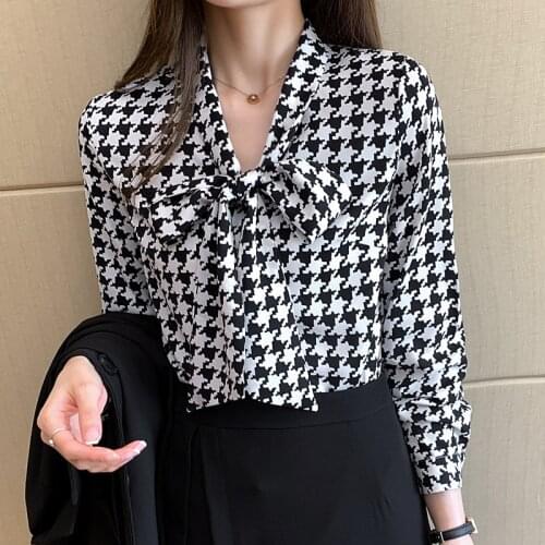 Spring New Plover Led Butterfly Bow Loose Polka-dot Shirt Long Sleeve Blouse Clothes for Women 2020 Fall