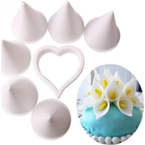 7pcs Calla Lily Cookie Cutter Plastic Biscuit Knife Baking Fruit Cake Kitchen Tools Mold Embossing Printing