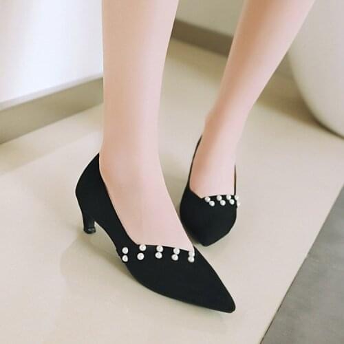 Stiletto single shoes womens spring and summer new shallow mouth fashion shoes retro pearl commuter high-heeled shoes women