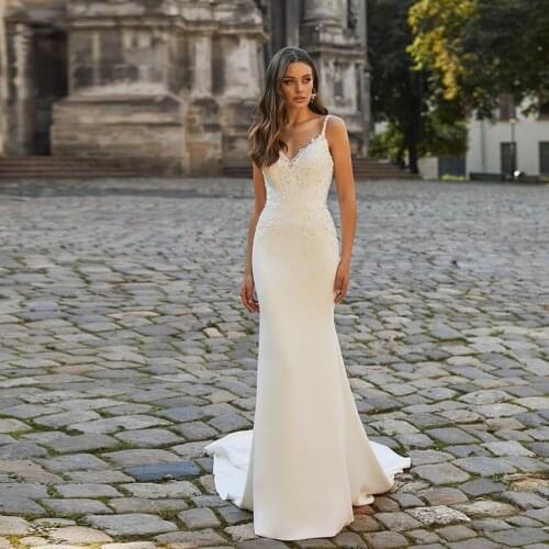 Taroandeddo Satin Wedding Dresses