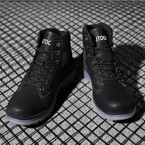 2019 fashion men boots winter genuine leather vintage snow fur Chelsea hot sale shoes sneakers shoes wood land boots work boots