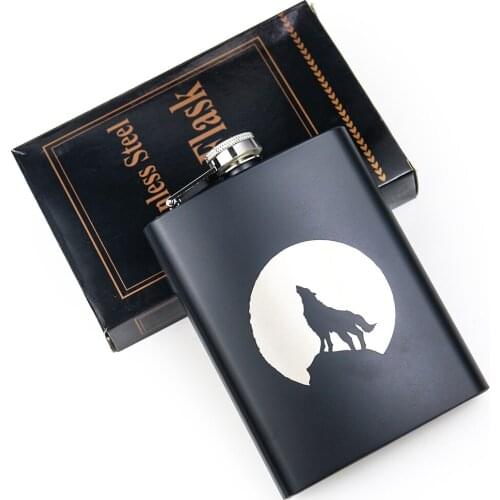 Small Portable Wolf Full Moon 8 Oz Stainless Steel Black Outdoor Carry-on Kettle Gives Men The Best Valentines Day Gift