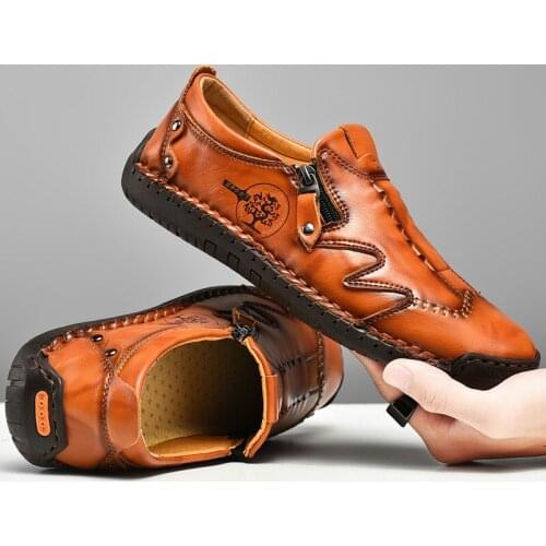 2021 Spring And Summer New Mens Shoes Fashion Men Slip On Leather Driving Flats Shoes Handmade All Match Men Zipper Loafers