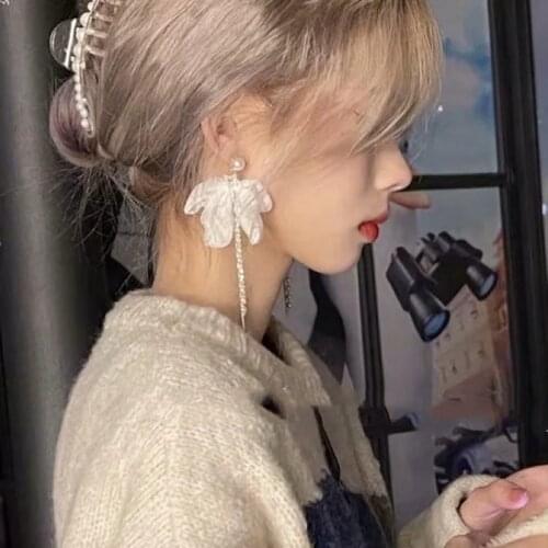 TIMEONLY Japanese Fashion White Cloth Bowkont Imitation Pearl Dangle Earring for Women Elegant Chain Charm Earring Jewelry