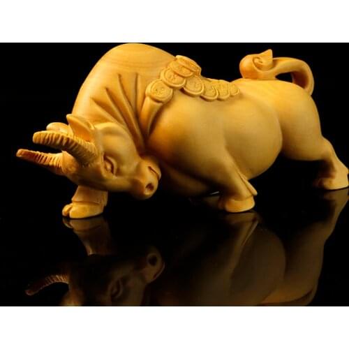XS039-12CM Hand Carved Boxwood Carving Figurine Animal Statue Home Decor -Financial Street Bull Folk Crafts