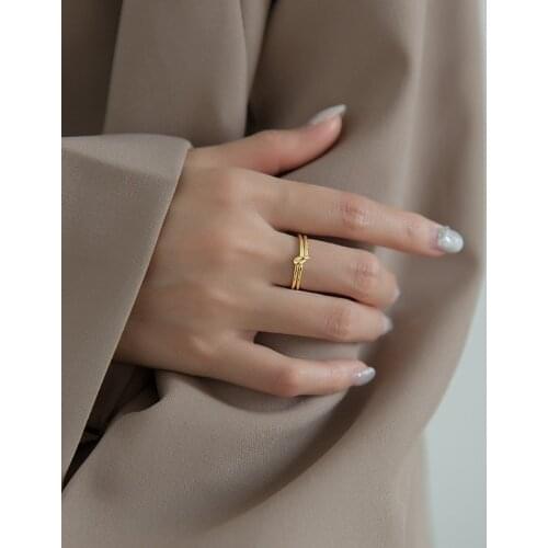 Women Jewelry Finger Ring 2021 New Design Spring Summer Cute Knot Hot Selling Metal Ring for Girl Fine Accessories