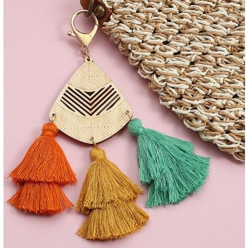 Ethnic Style Multicolor Handmade Wood Layered Tassel Keychain Bohemian Key Ring Handbag Accessories Key Holder Jewelry Gifts