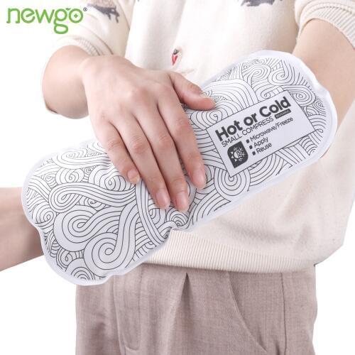 Gel Ice Pack for Injuries Reusable Extra Soft Hot Cold Ice Pack for Muscles Flexible Gel Cold Pack Helps Sooth Pain Relief