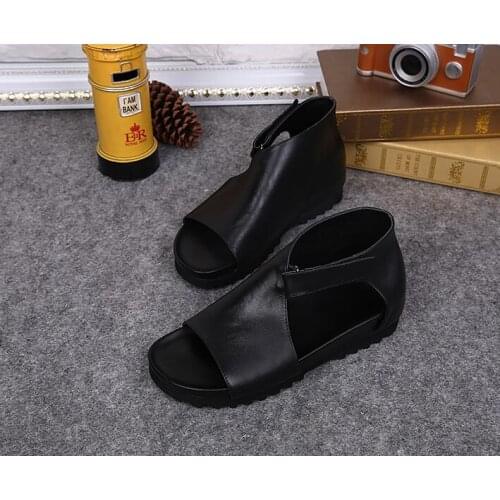 Summer British fashion mens leather sandals gladiator shoes casual leather shoes fashionable mens shoes black leather sandals