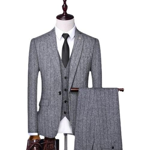 2021Jakcet+vest+pantsThe new male Korean version of the slim business vertical stripes linen suit three-piece trendy