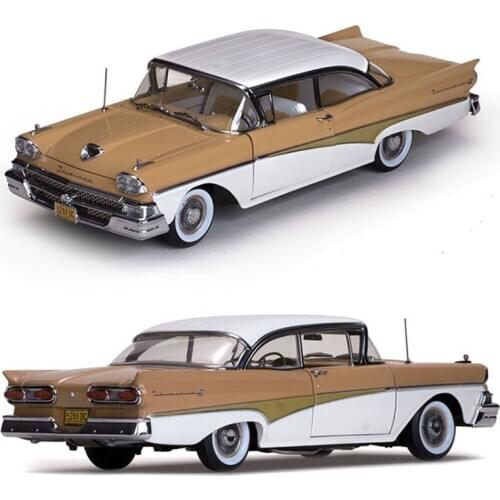 Diecast Alloy Vehicle 1:18 Scale 1958 Ford 500 Car Model Adult Collection Decoration Souvenir Ornaments Vehicle Toy Gift Display