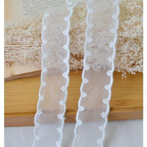 10 Meters White Lace Ribbon Embroidered Net Lace Trim for Sewing Garment/Scrapbooking/Wedding Party Decoration