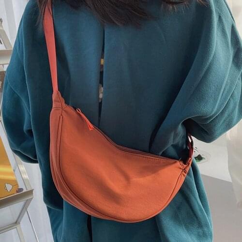 Nylon messenger bag womens 2021 new tide dumpling bag light small bag underarm bag shoulder canvas bag