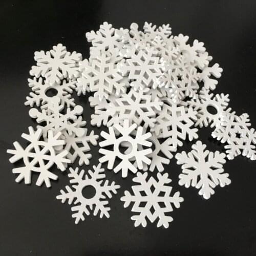 50PCS Wooden Christmas Snowflake Pendants Xmas Wedding Tree Hanging Ornament Decorations Mug Coasters Holder Cup Mats