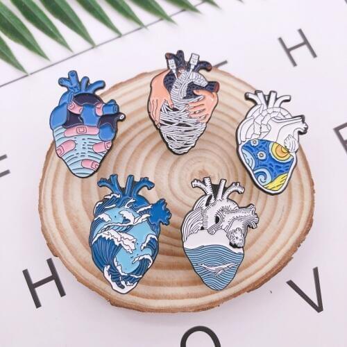 Creative Organ Brooches USB heart Enamel Pins Band Aid Blue Ocean Wave Button Badge Bag Clothes Jewelry For Friends Trinket