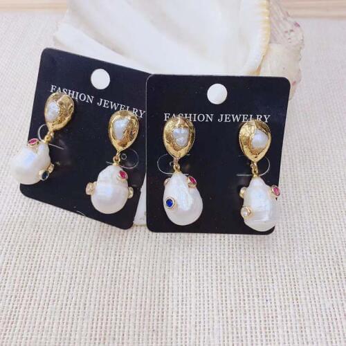 Baroqu Pearl Earring Natural Freshwater Rhinestone pearl Charm Top Drop of water Pearl Earring 3pairs 24K Plate