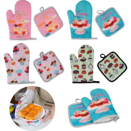 Microwave Oven Insulated Gloves 2-piece Set Thickened Cake Ice Cream Pattern Oven With Baking Anti-scalding Hanging Ring Design