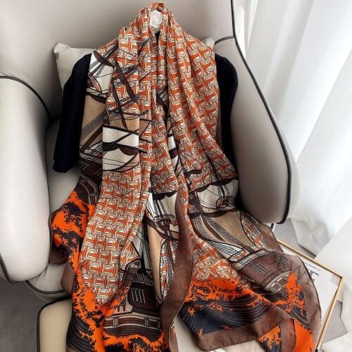 Newly designed brand cotton and linen scarf fashion all-match warmth and sunscreen beach towel shawl scarf SP047