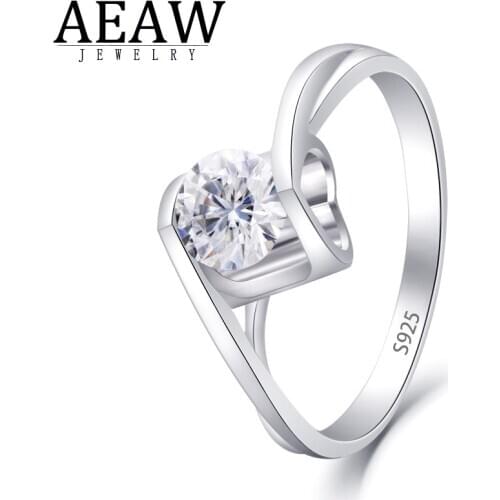 AEAW 0.4ct 4.5mm Round Cut EF VVS1 Moissanite 925 Silver Ring Diamond Test Passed Fashion Love Token Fashion Girlfriend Gift
