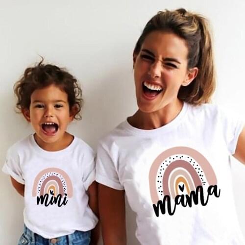 Mommy&Me Cute Family Look Outfits 1pcs Rainbow Mama and Mini Fashion Family Matching Clothes Baby Girls T-shirt Woman T shirt