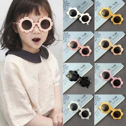 Girls Children Kids Holiday Party Sunflower Shaped Love Sunglasses Shades UV400