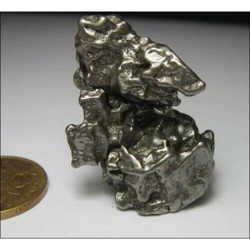 The iron meteorite Argentina meteorite * the nickel iron meteorite