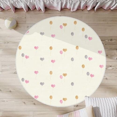Beyaz Çocuk Odası Halısı pembe gri sarı kalp,balon