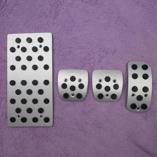 DEE High Quality Car Accessories For Nissan X-TRAIL 2006-2011 Accelerator Gas Brake FootRest MT Pedal Pad Styling Sticker