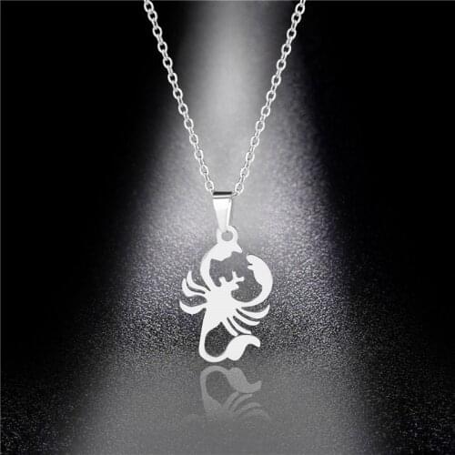 Necklace Woman Scorpion Necklaces Women Chain Ladies Steel Pendant Jewelry Trendy Korean Alloy Gothic Halskette