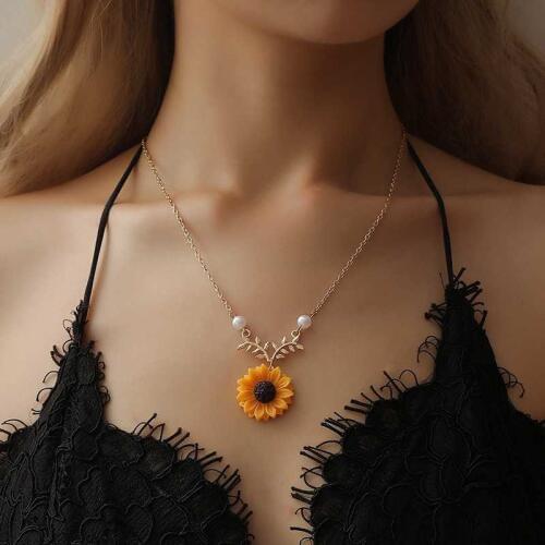 Simulated Pearl Necklaces & Pendants Flower Statement Necklace Women Collares Ethnic Jewelry for Personalized Gifts
