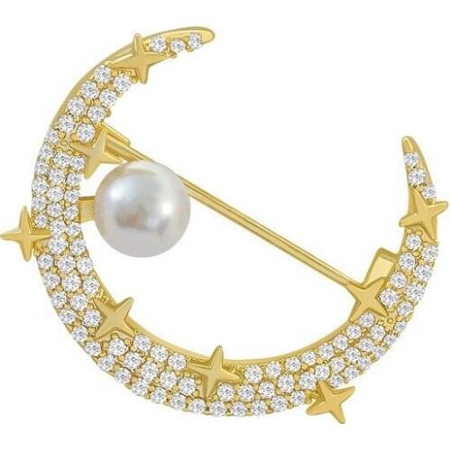 Korean Fashion Rhinestone Moon Pearl Brooches for Women Ctystal Star Laprl Pins Suit Shirt Badge Jewelry Clothing Accessories
