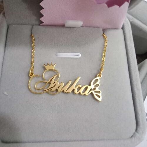 2020 Trend Couple Name Necklace Stainless Steel Gold Personalized Custom Corwn Butterfly With Name Necklaces Friendship Gifts