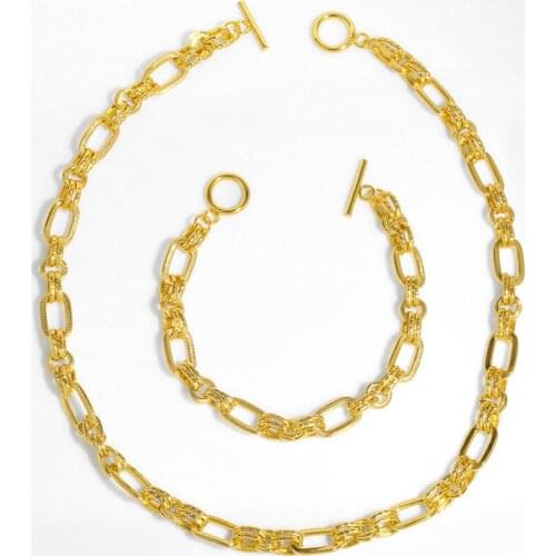 FLOLA Gold Plated Chunky Link Chain Necklace For Women Cuban Chain Twiste Oval Choker Necklace Statement Jewelry Gift nkes62